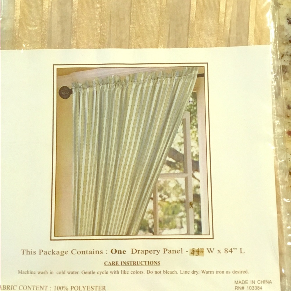 Chelsea Collection Champagne Drapery Panel 4 pkg